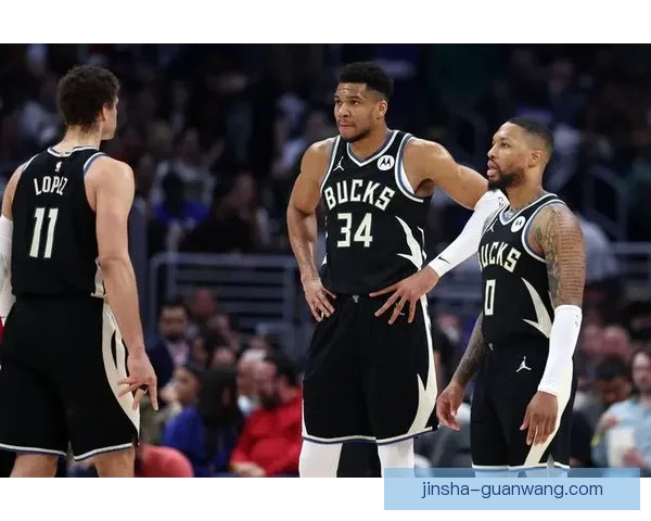 字母哥或今夏离开雄鹿四年二点七亿续约停滞双方博弈升级去向成谜