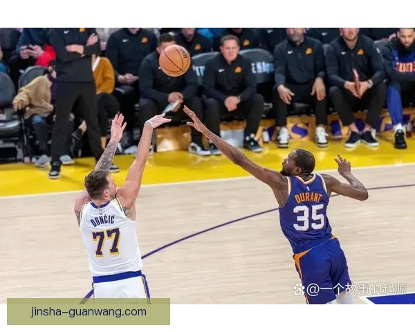 东契奇首节砍17分一度离场后强势回归 实现生涯5000分里程碑